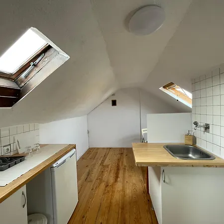 Casa Do Cristo Rei I Almada